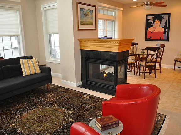 5th image of 4 Skimmer Ln