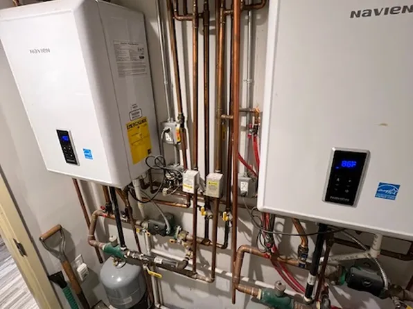 63-24 Saunders Street image 16 of 24