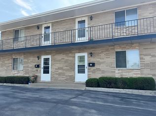 113 Prairie Ave APT 1, Highwood, IL