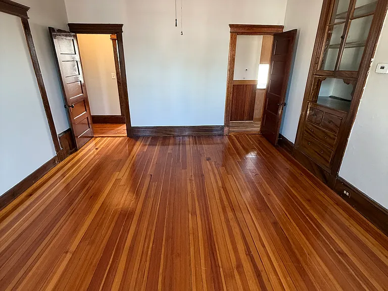 33 Newburg St #3 — Photo 5
