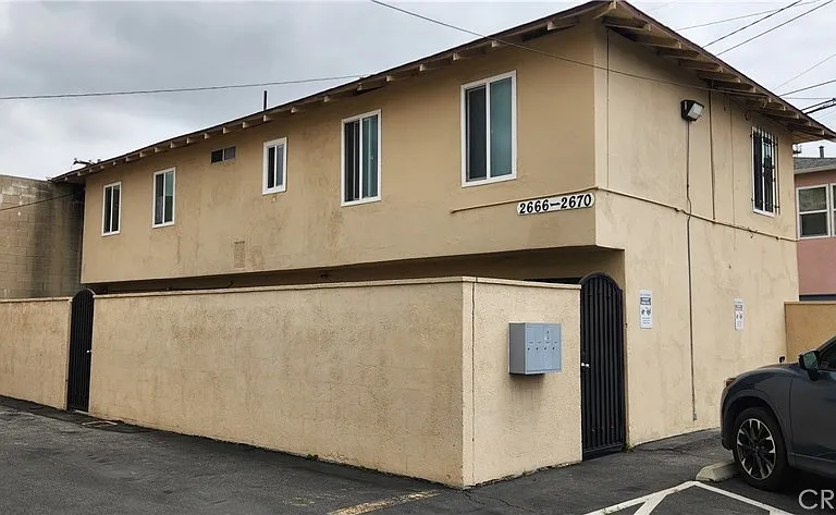 2668 Atlantic Ave — Photo 1