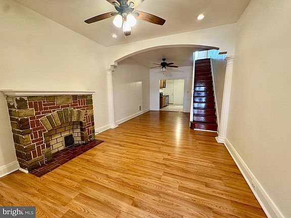 2nd image of 2811 E Biddle St