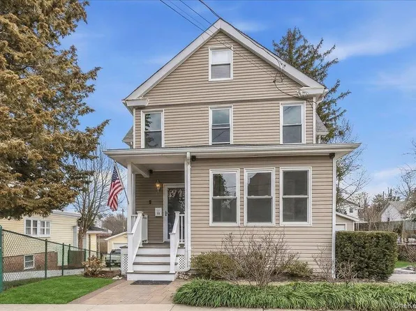 75 Anstice Street, Oyster Bay, NY 11771