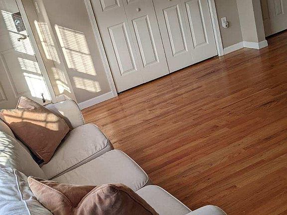 Living Room - other view