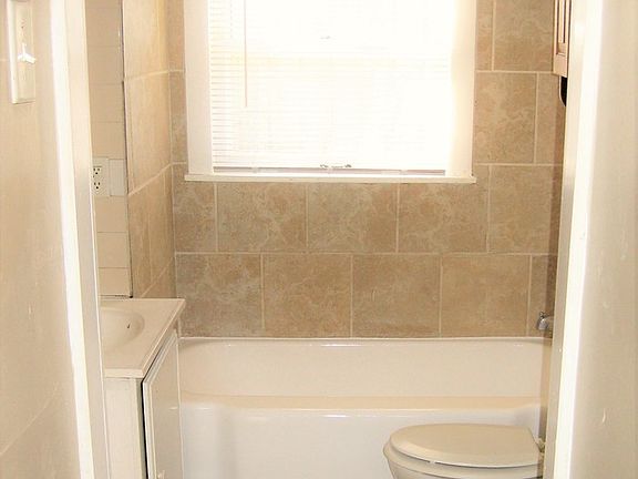 5th image of 4283 E 61st St