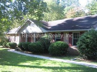 1697 Fremont Dr, Stone Mountain, GA 30087