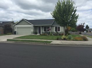161 Leif Dr, Kelso, WA 98626