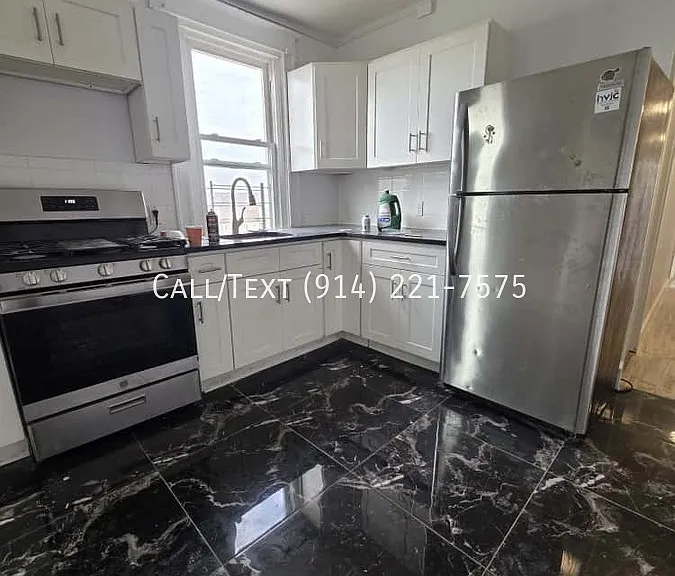 52 Poplar St — Photo 9