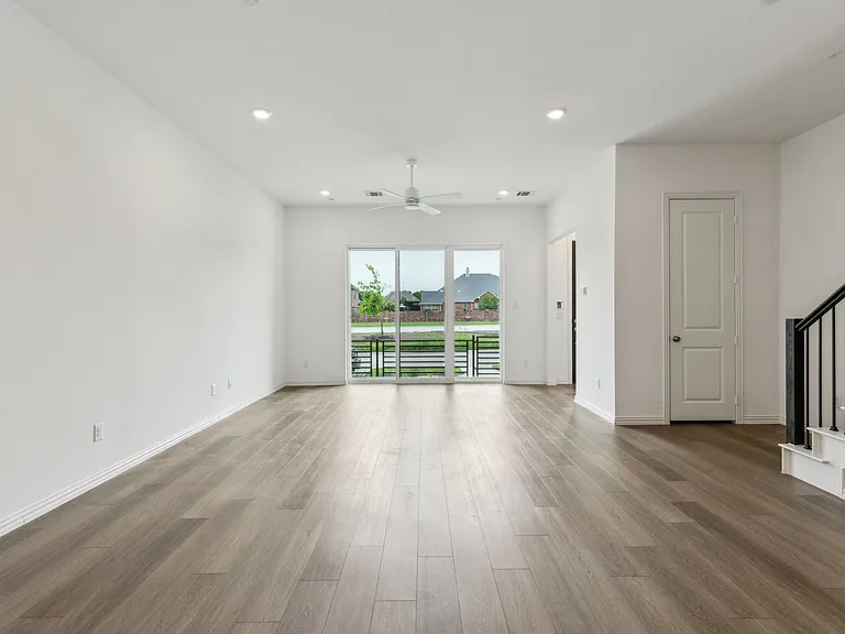 1276 Daybreak Dr — Photo 13