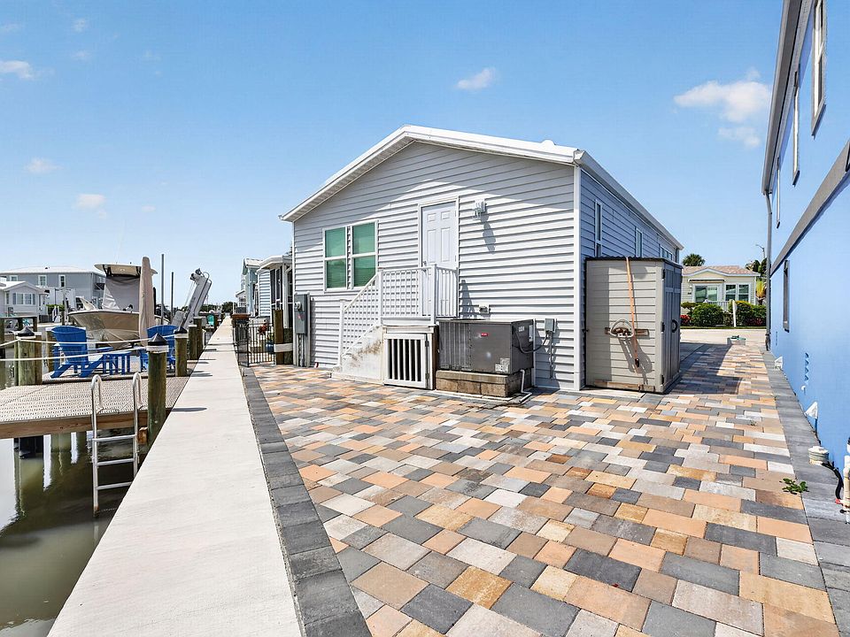 1st image of 351 Nettles Boulevard