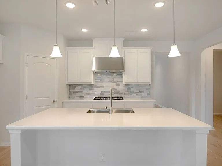 1313 Marina Grand Ter — Photo 8