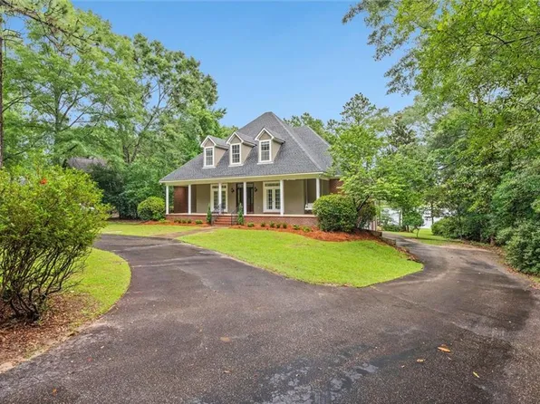 3991 Lakefront Dr W, Mobile, AL 36695