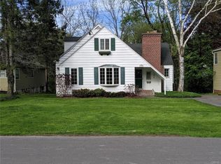 102 Lynbrook Cir, Syracuse, NY 13214
