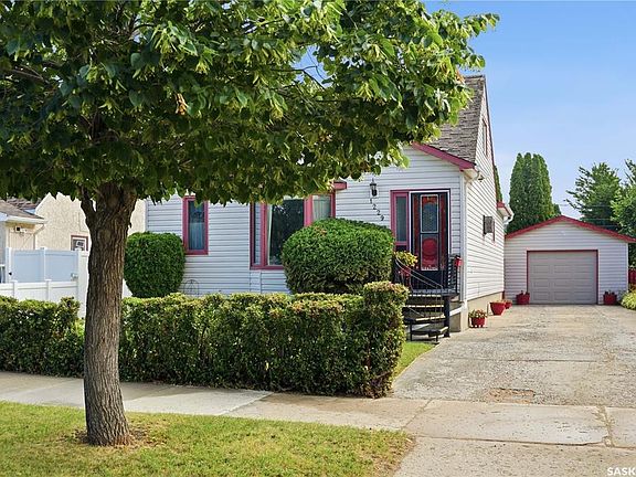 2nd image of 1229 Willow AVENUE
