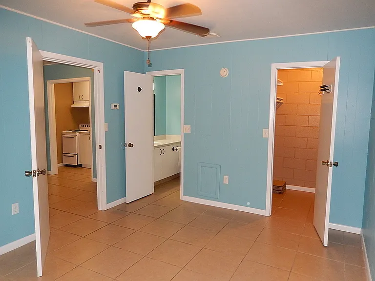 2241 W Pensacola St #48 — Photo 7