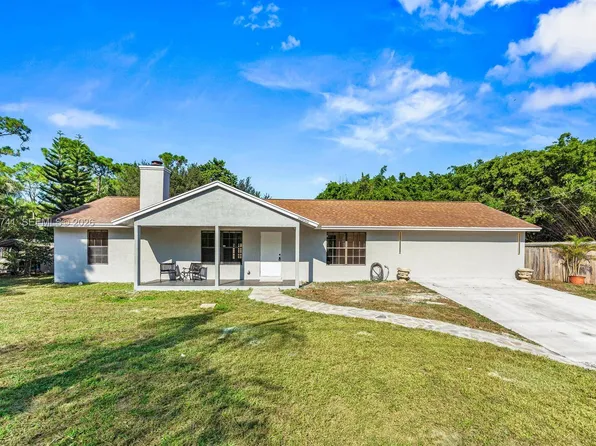 18055 W Sycamore Dr, Loxahatchee, FL 33470