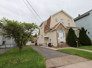 512 3rd Ave, Lyndhurst, NJ 07071