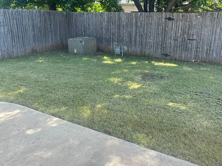 213 Pinafore Dr — Photo 24