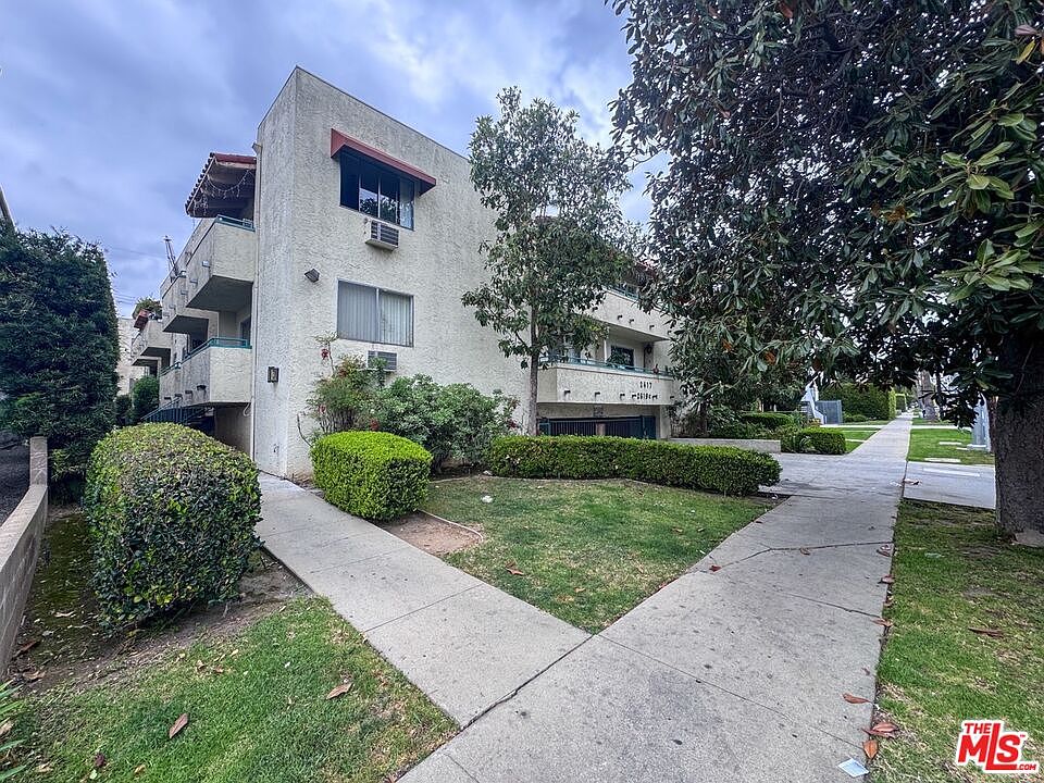 1st image of 2617 S Sepulveda Blvd