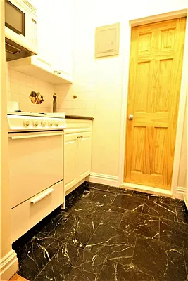 Rented by Zumper Inc | media 13