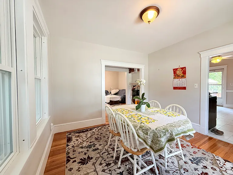 62 Plimpton Ave — Photo 8