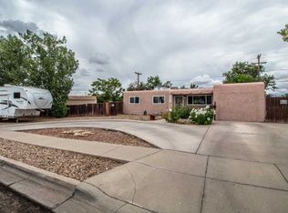 5205 Largo St, Farmington, NM 87402