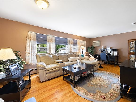 4th image of 125 Lynwood Dr #6201D