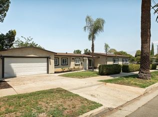 1110 W Cypress Ave, Redlands, CA 92373