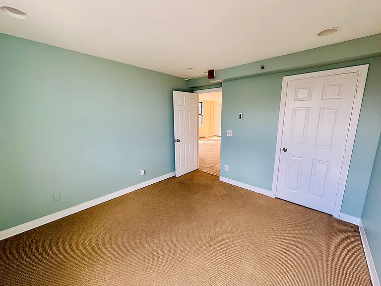 120 Spruce St #15 — Photo 10