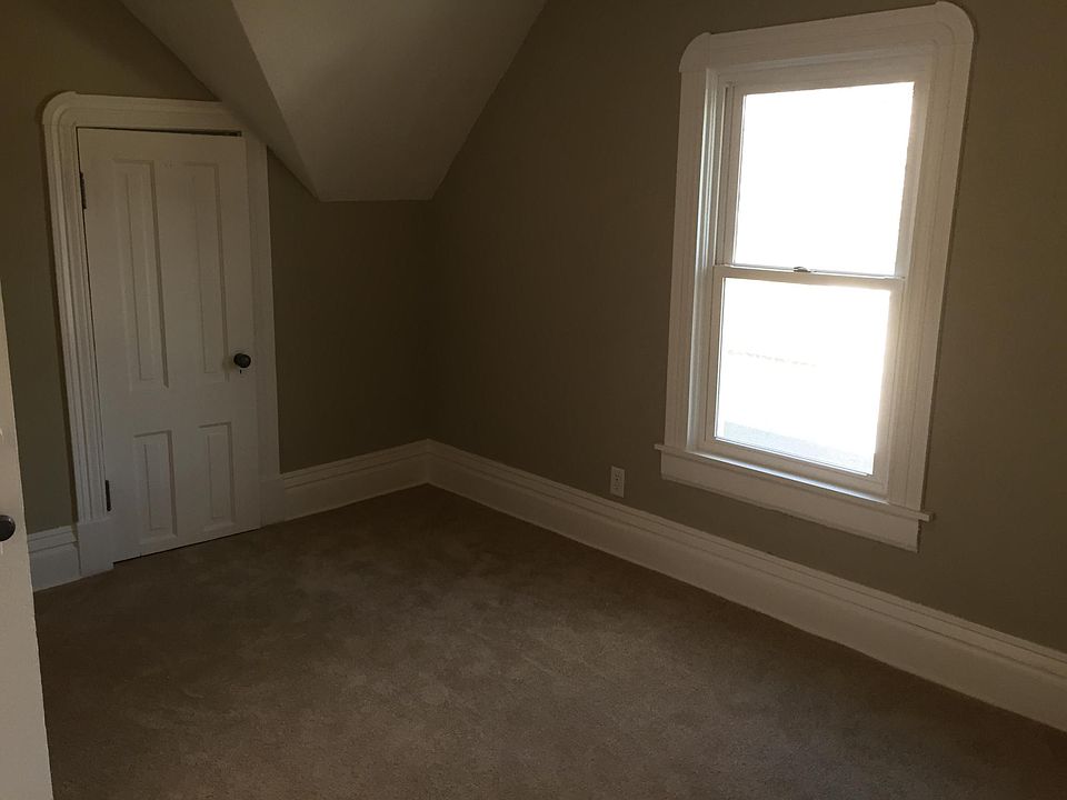 1st image of 1784 Minnehaha Ave W #2