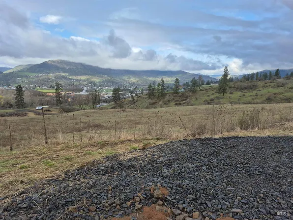 147 Elk Hl, Saint Terms Available Kamiah, ID 83536