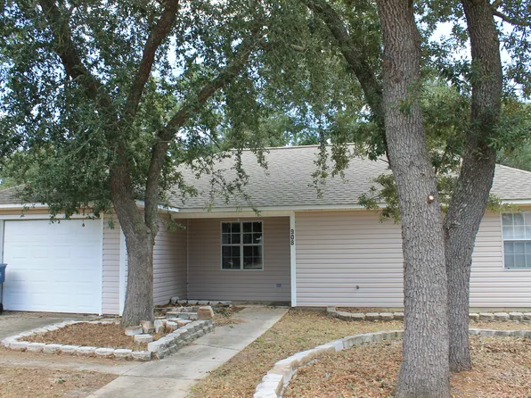 908 Orange St, Ocean Springs, MS 39564