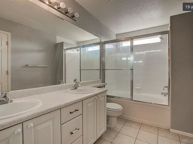 5079 Ashbrook Cir — Photo 10