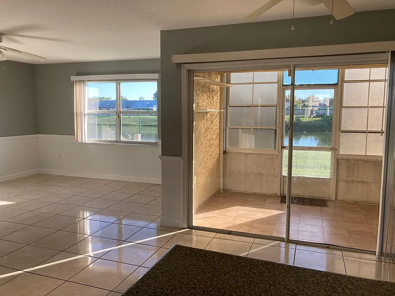 226 Dawn Ct — Photo 15