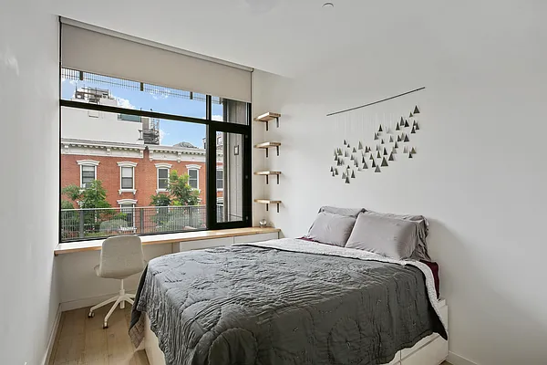 Rented by Oxford Property Group | media 9