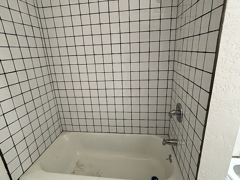These pictures were taken directly after renovation so there is appearance of dirt. Getting professionally cleaned this week.