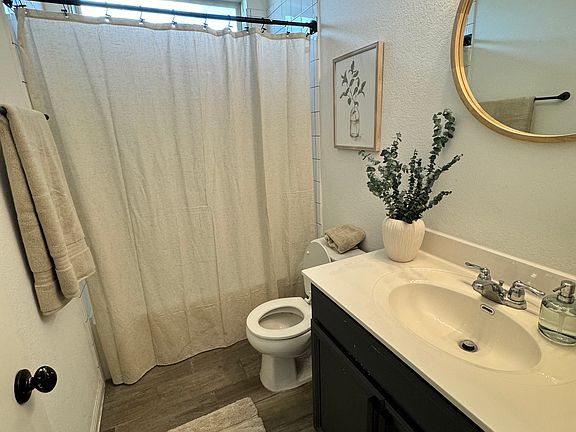 Bathroom #2
