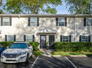 21 Rivers Point Row APT 8E, Charleston, SC 29412
