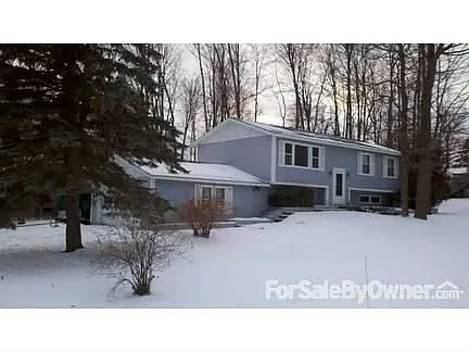 3600 Northbriar photo 1