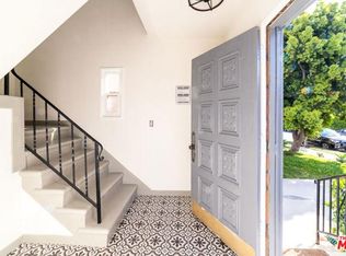 826 S Curson Ave, Los Angeles, CA 90036