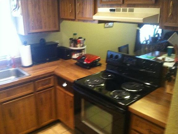 4th image of 1301 Candlewyck Dr
