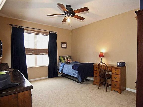 4th image of 10936 Lemongrass Dr