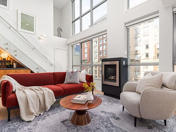 5th image of 1238 Richards St #608