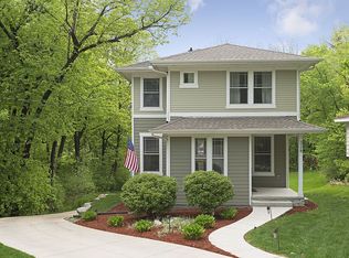 328 Broadway Ave N, Wayzata, MN 55391