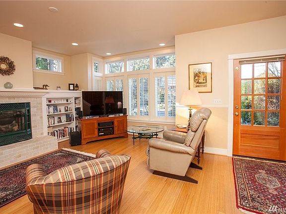 5th image of 192 Wood Ave Sw #1
