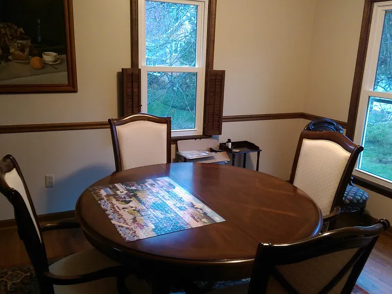 1902 Meadowview Cir — Photo 5