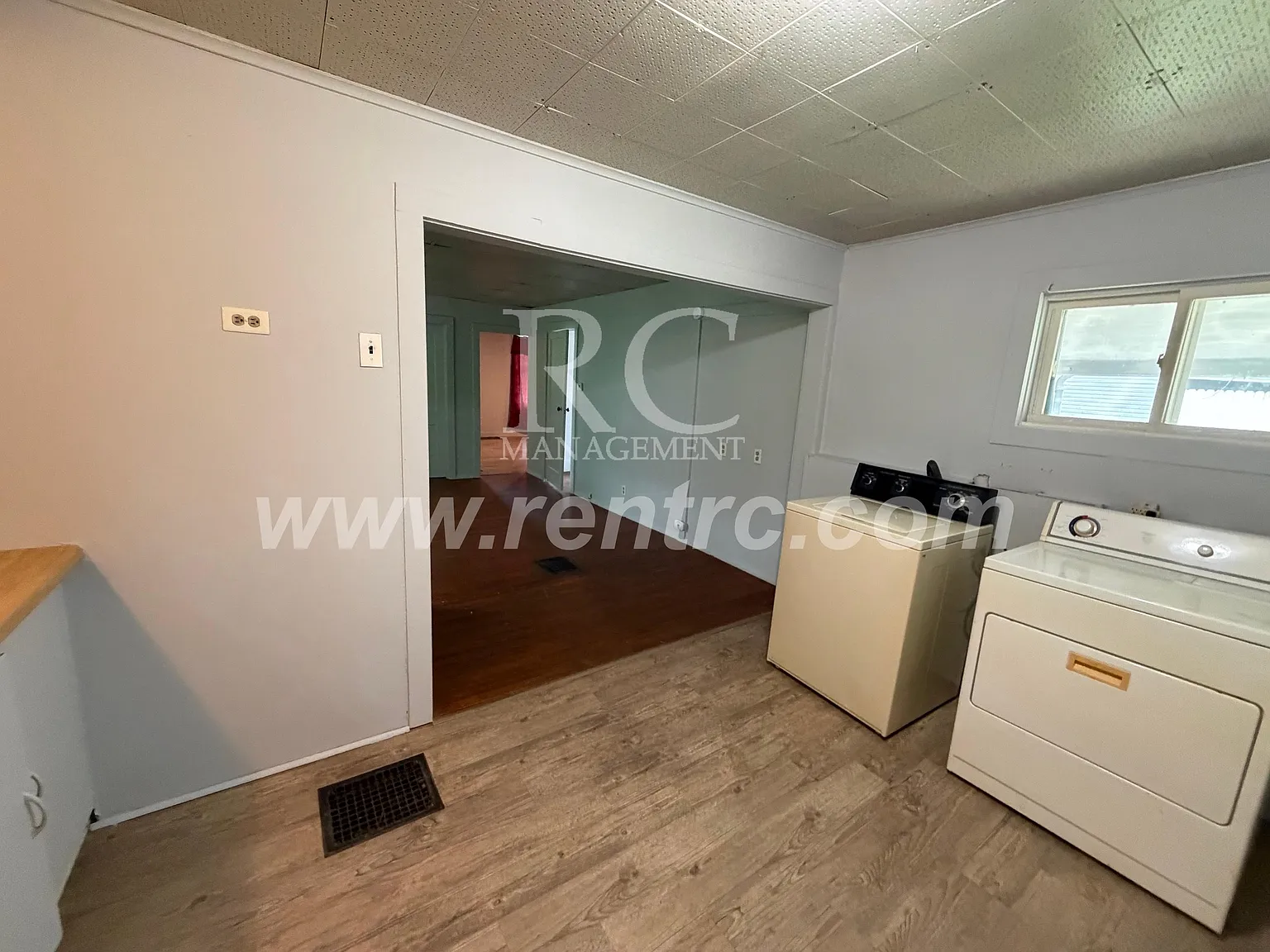 2 bed, 1000 sqft, $750 — Photo 3