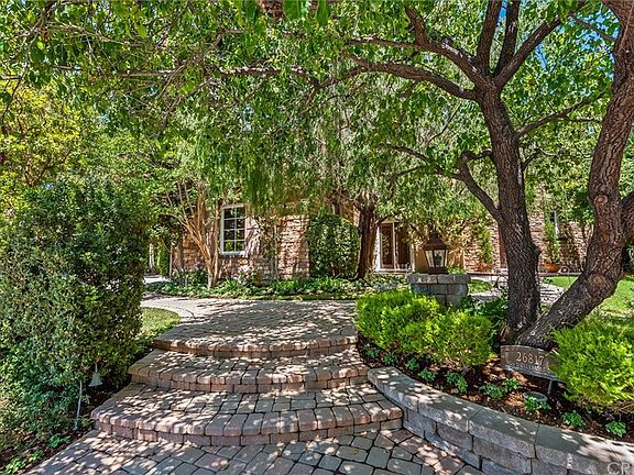 2nd image of 26817 Mont Calabasas Dr