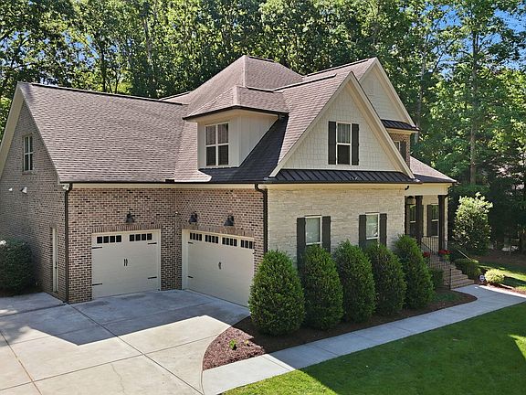 2nd image of 12216 The Gates Dr