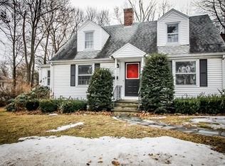 11 Nelson Pl, Worcester, MA 01605